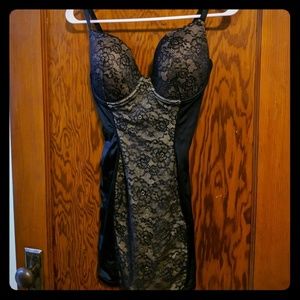 Maidenform lace shapewear